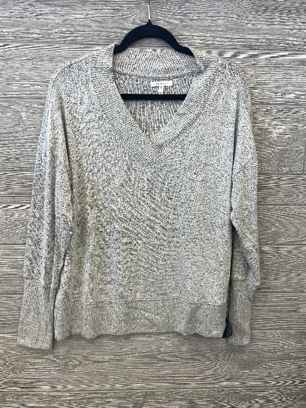 women's tops for those who want to create outfits that reflect their personal style and sense of fashionTop Long Sleeve By Maurices In Grey, Size: M