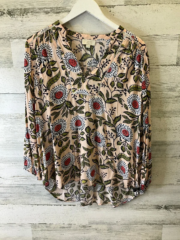 women's tops for those who want to wear versatile pieces that can be dressed up or downTop Long Sleeve By Loft In Multi-colored, Size: L