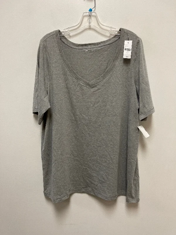 women's tops for casual FridaysTop Short Sleeve By Lane Bryant In Grey, Size: 2x