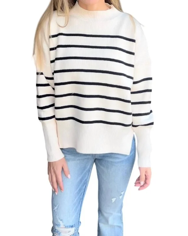 Plus-Size SweatersStriped Round Neck Sweater In Black/cream