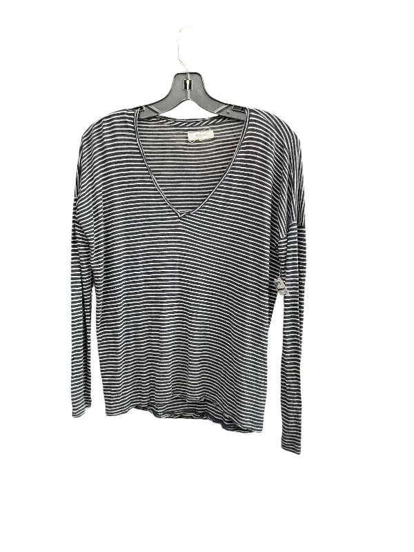 women's tops for those who love to shop for unique findsTop Long Sleeve Basic By Madewell In Striped Pattern Size: XS