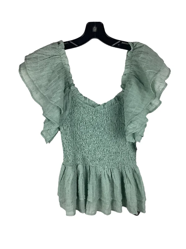 women's tops for everyday eleganceTop Short Sleeve By Flying Tomato In Green, Size: M