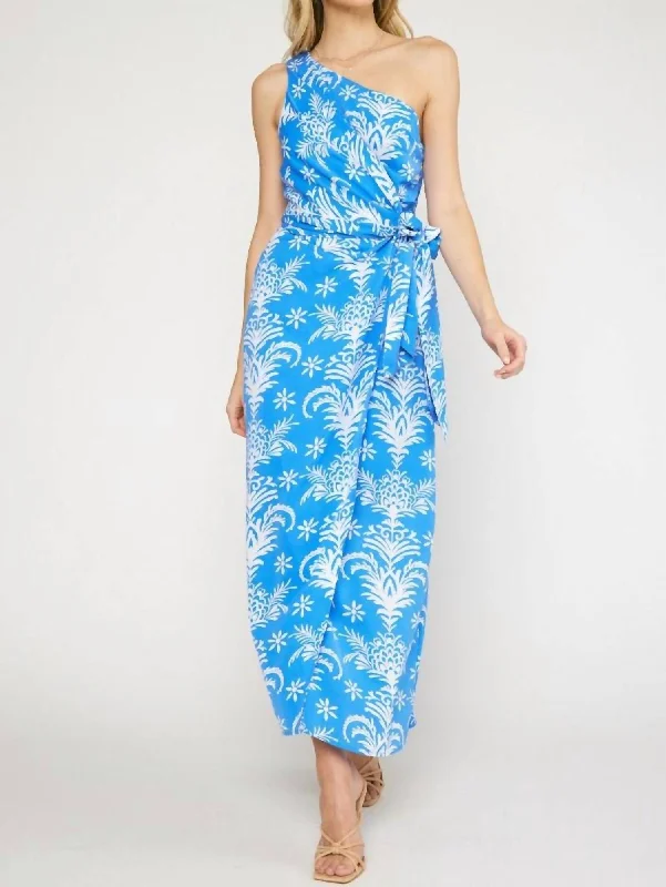 women's breathable dressesOne-Shoulder Sleeveless Maxi Dress In Blue Tropical Print