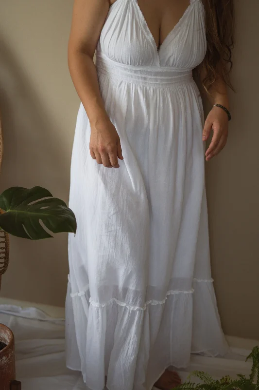 women's wedding guest dressesLula Cotton Maxi Dress