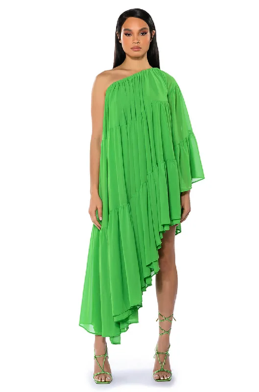 Trumpet DressHARLOW ONE SHOULDER ASYMMETRICAL MAXI DRESS