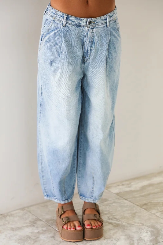 women's elastic waist pantsRESTOCK: Song Denim