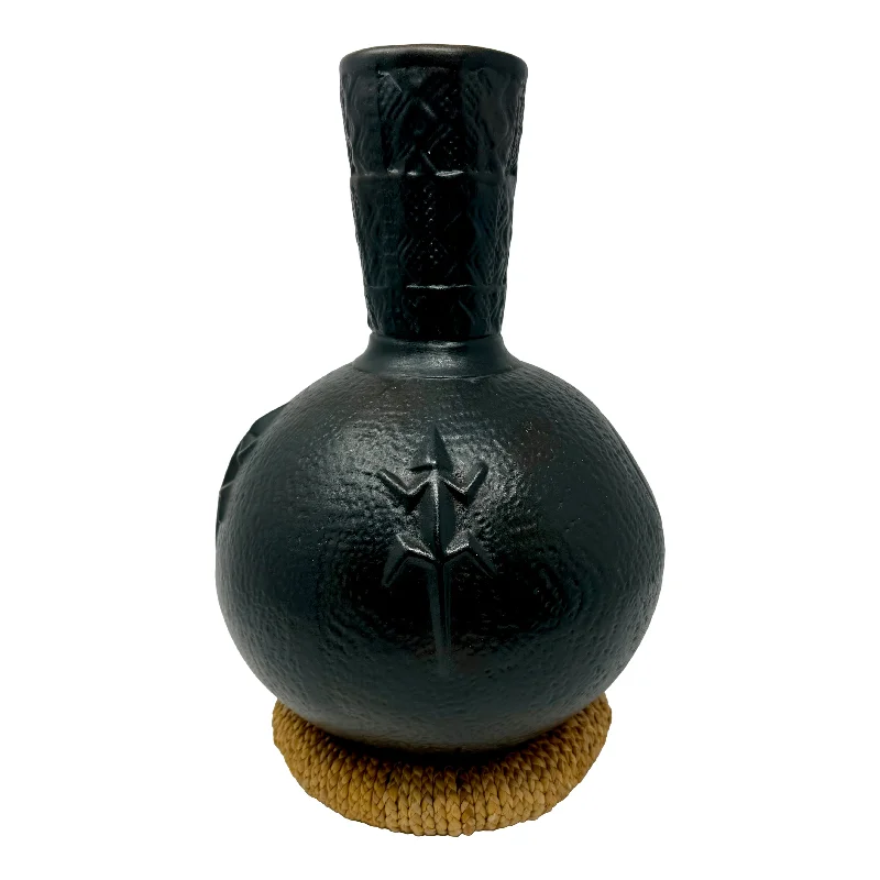 Plus-Size DressLP Udu Drum with Woven Stand