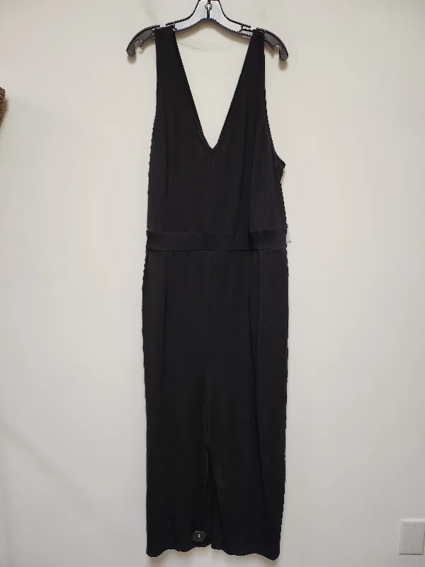 women's cropped jumpsuitsBlack Jumpsuit Torrid, Size 4x