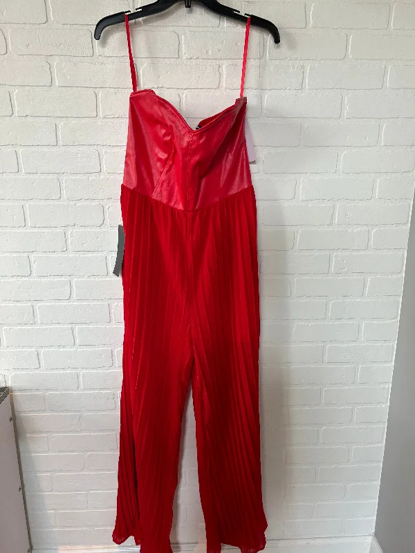 women's jumpsuits for minimalist fashionRed Jumpsuit Bebe, Size L